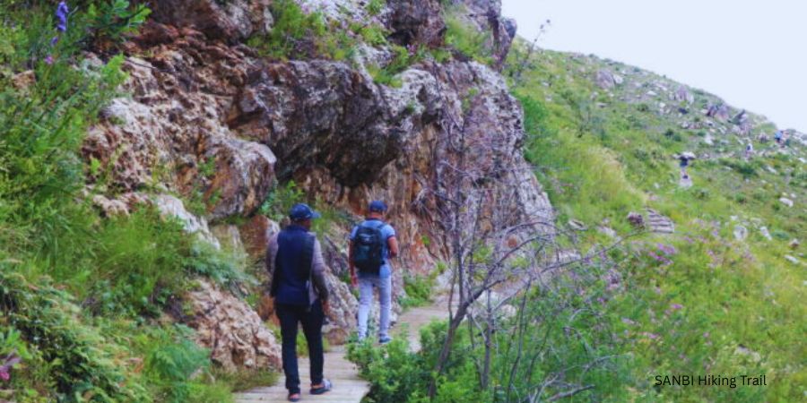 Adventure Tourism-How Hospitality Can Win Travellers with Scuffed Boots and Green Hearts 6 A text graphic with the heading "Providing Exceptional Customer Service" explaining that hotel staff must be knowledgeable about local adventure activities to provide helpful recommendations.